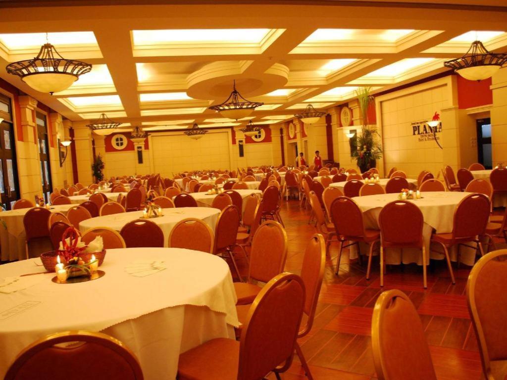 普兰塔巴科洛德市区公寓式酒店 外观 照片
